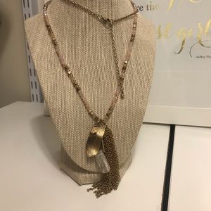 🌻Beautiful Long Baby Pink and Gold Necklace